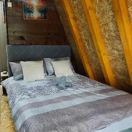 Pyramid Valley Chalet Visoko