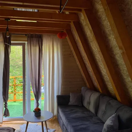 Chalet Pyramid Valley