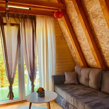 Pyramid Valley Chalet Visoko